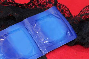lingerie et préservatif